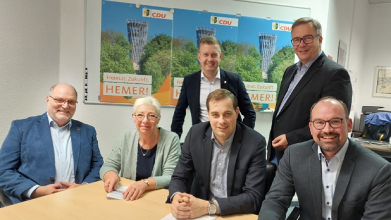 Die CDU zog Halbzeitbilanz: (v. li.) Wolfgang Römer, Diana Naujocks, Tobias Franke, Martin Gropengießer, Dr. Michael Rübsam und Holm Diekenbrock.